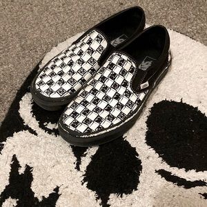 Vans Slip-on Sketch Checkerboard Skateboard Shoe White on Black Skater VSCO